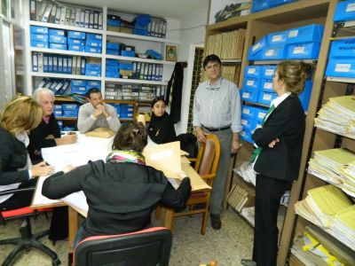Siguen las obras en Roque P�rez: el Intendente Gasparini en acto de apertura de ofertas de licitaciones