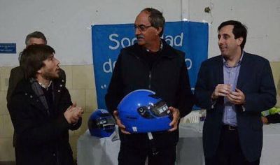 Movilidad Urbana: capacitaron a conductores de motos en el barrio El Progreso
