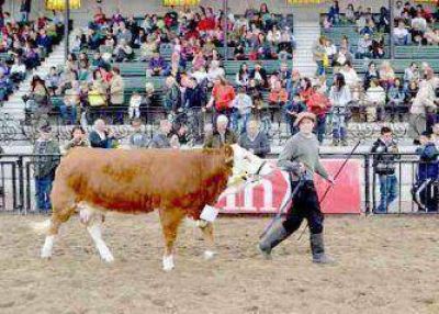 Premiaron a la vaquilla de la caba�a de 