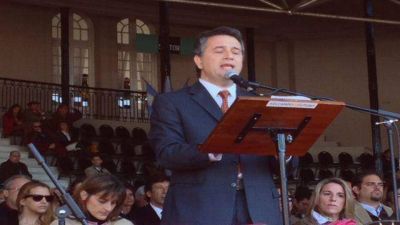 Renunciaron directores de la Rural que rechazan la reelecci�n de Etchevehere