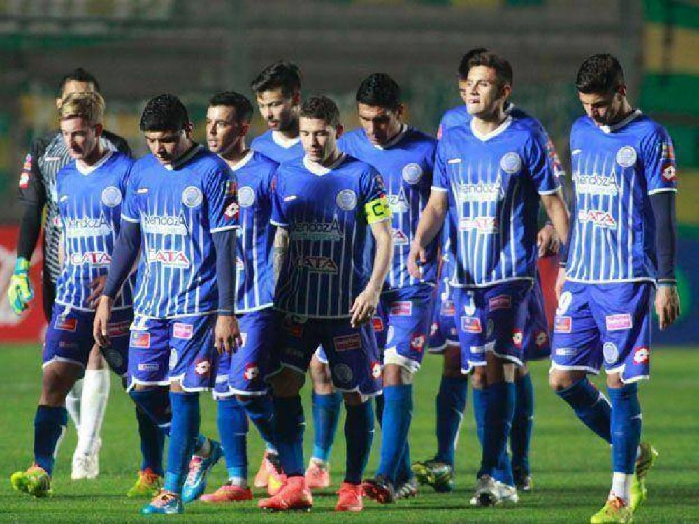 Por un poquito: Godoy Cruz remont� un partido impensado pero fall� en los penales