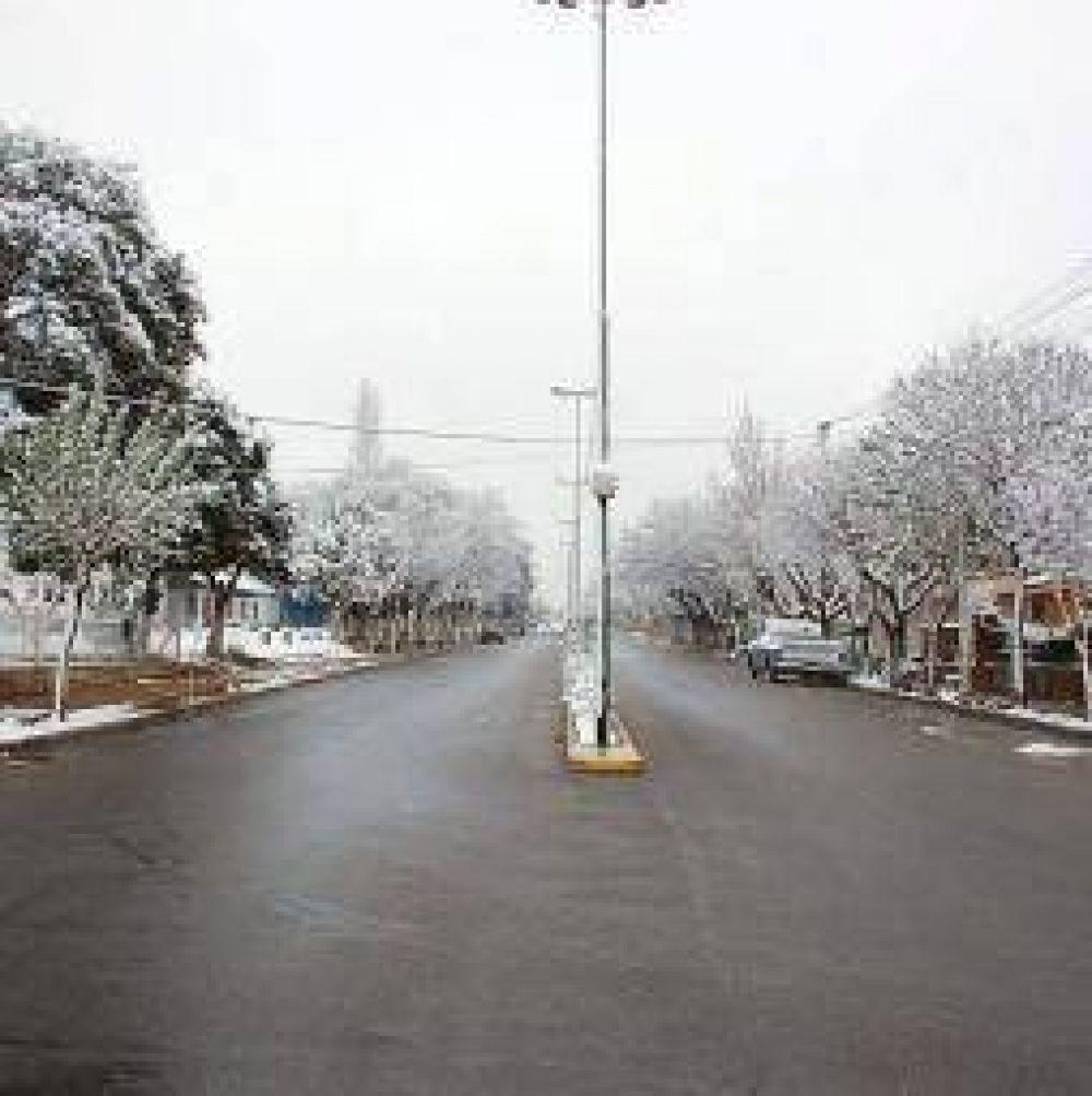 La nieve cubri� diferentes localidades del interior riojano