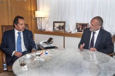 Buzzi y Scioli coincidieron en que �las PASO mejoran la oferta electoral y permiten una verdadera democracia�