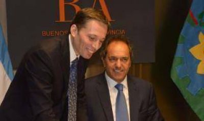 Polic�as Comunales: Scioli y Gray firmaron la adhesi�n de Esteban Echeverr�a