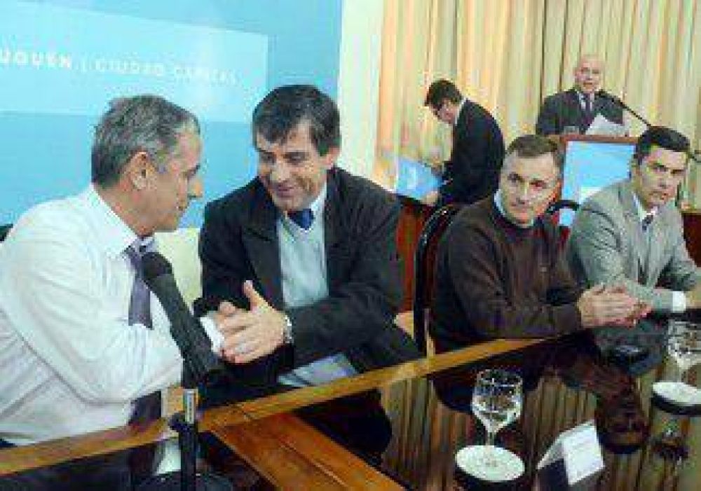 Neuqu�n ya adhiri� al congelamiento de la tarifa el�ctrica 