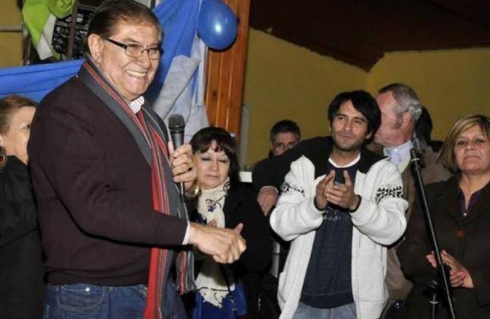 Pereyra: �Es alta traici�n mandar a votar a otro partido�