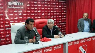 Independiente sigue en la b�squeda de los refuerzos para el torneo