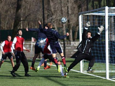 Un amistoso que sirvi� para recuperarse