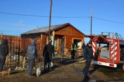 Incendio en una vivienda del barrio Bicentenario
