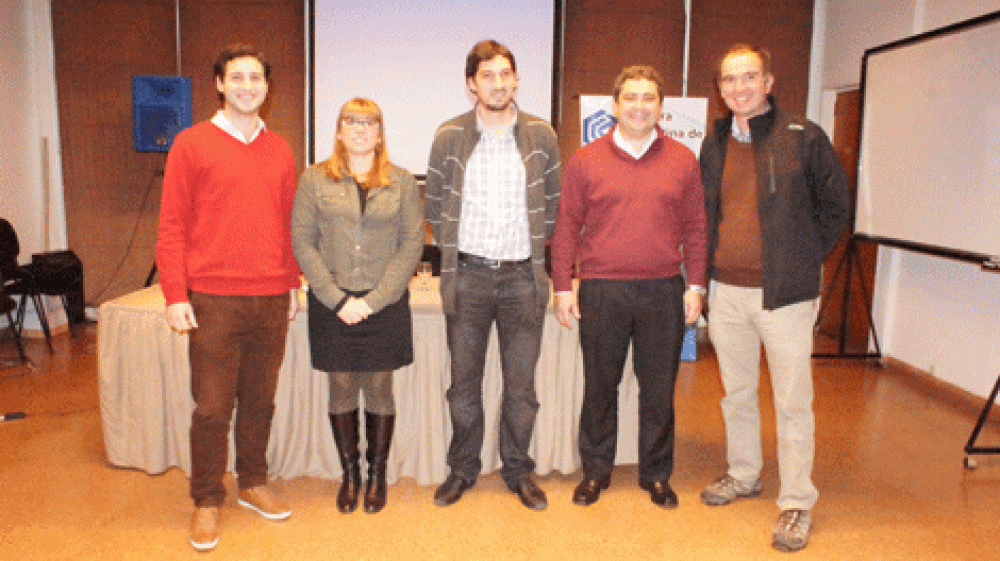 Charla sobre el Programa de Inserci�n Laboral para Empresas