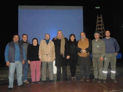 Radio teatro en Homenaje a Evita en el Girardi