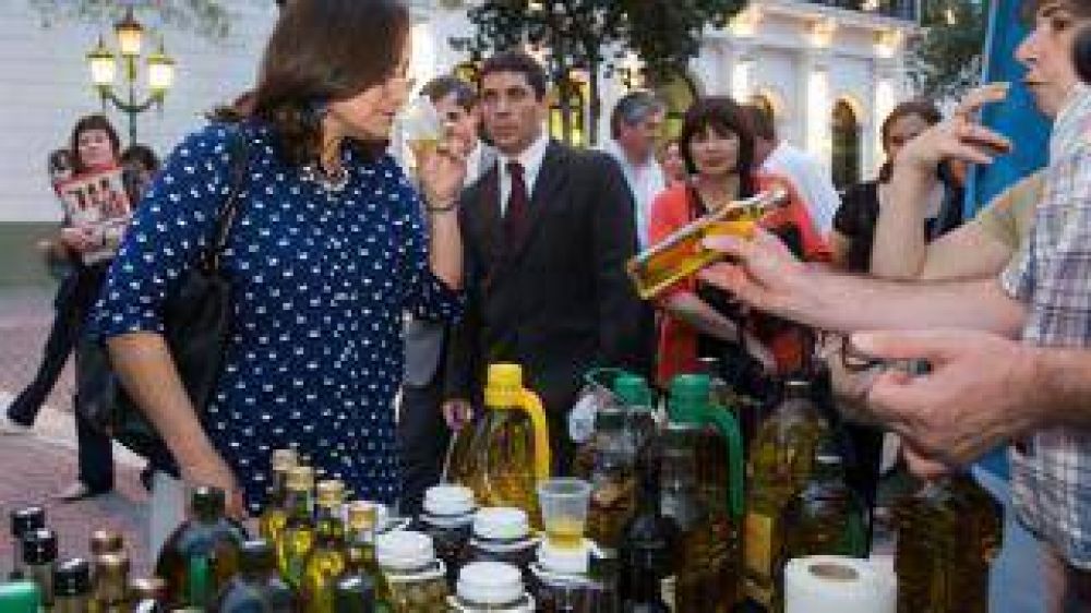 �Queremos salir de la imagen empobrecida y mostrar una Catamarca pujante con un potencial productivo�
