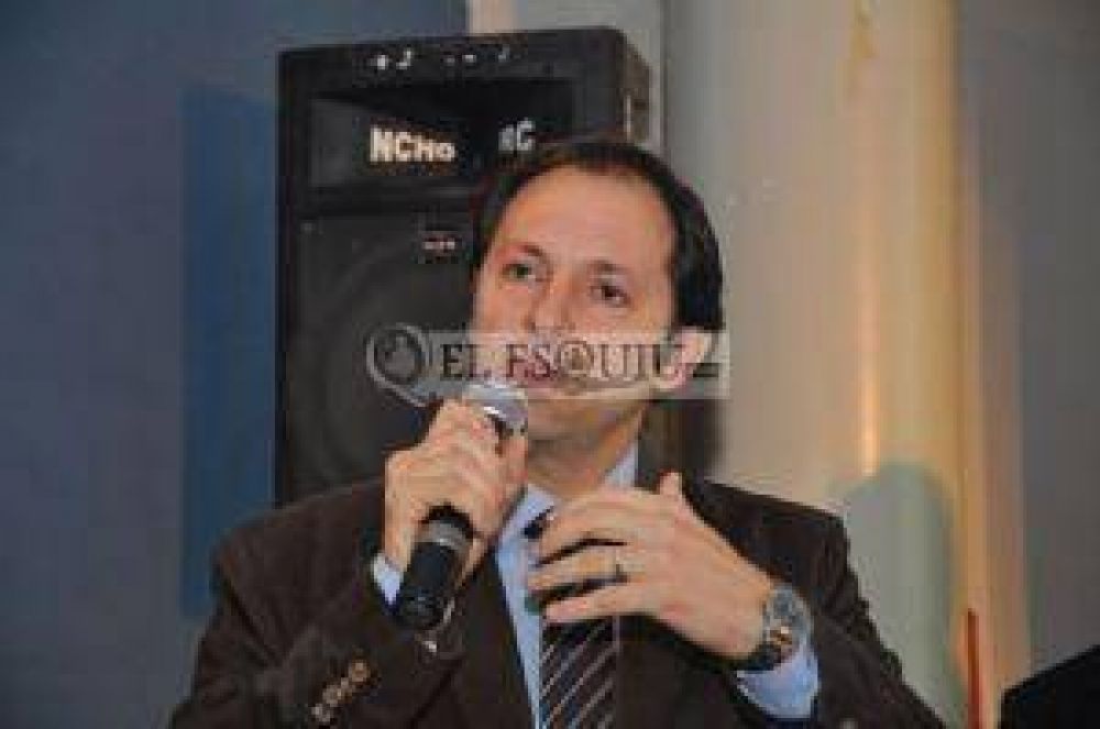 Miranda: �Hay una cultura del endeudamiento en Catamarca�