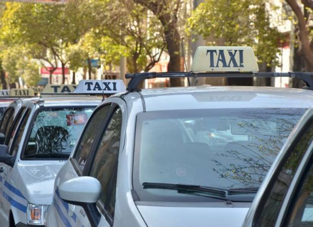 Desde la medianoche los taxis de San Luis tienen nueva tarifa