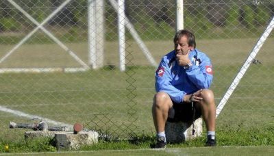 Belgrano busca refuerzos por todo el continente