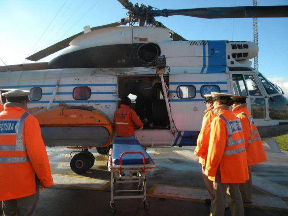 Prefectura evacu al tripulante de un pesquero en Mar Del Plata