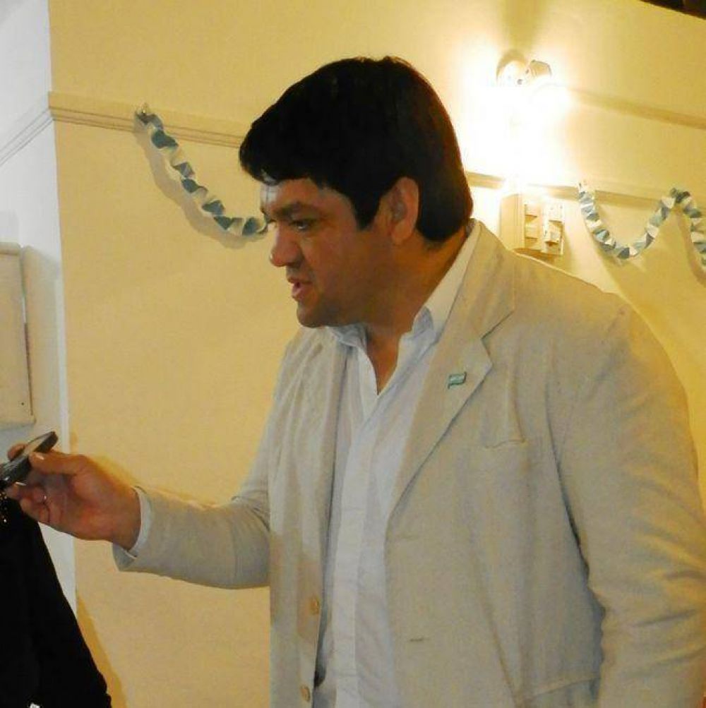 La Municipalidad dice que no persigue al periodista y lo acusa de �violencia de g�nero�