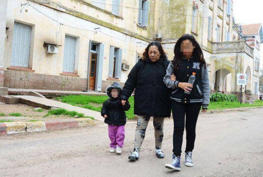 Piden que la mujer que qued� ciega asista a un espacio de contenci�n hasta que la jubilen