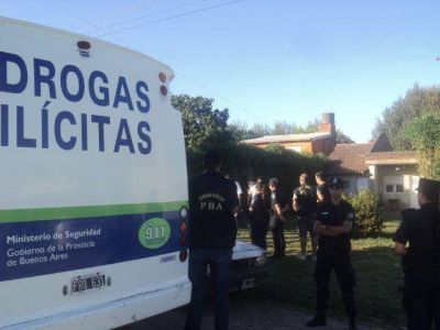 Incautan m�s de 6 kilos de marihuana en operativo antidrogas en Punta Mogotes