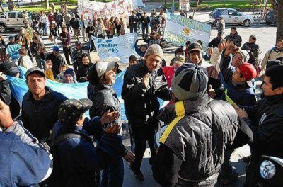 Cartoneros piden m�s tiempo al municipio y denuncian persecuci�n