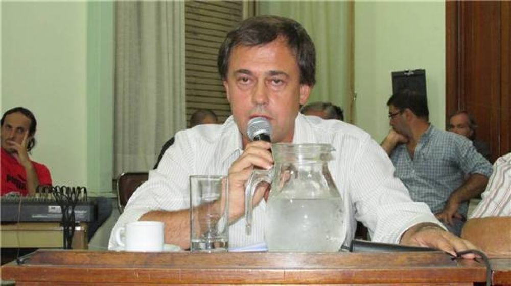 Salamanco explic� los motivos de la postura de su bloque sobre el convenio para la construcci�n del polo educativo