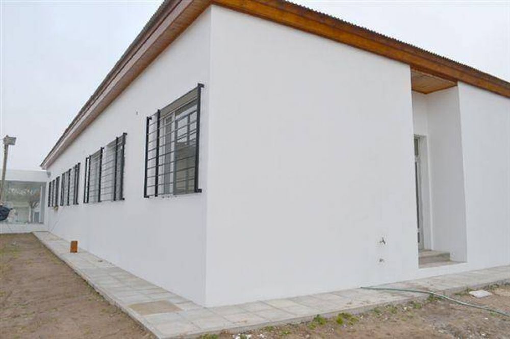 Se inauguran los nuevos Consultorios Externos y el lunes se comienza a atender en ese espacio