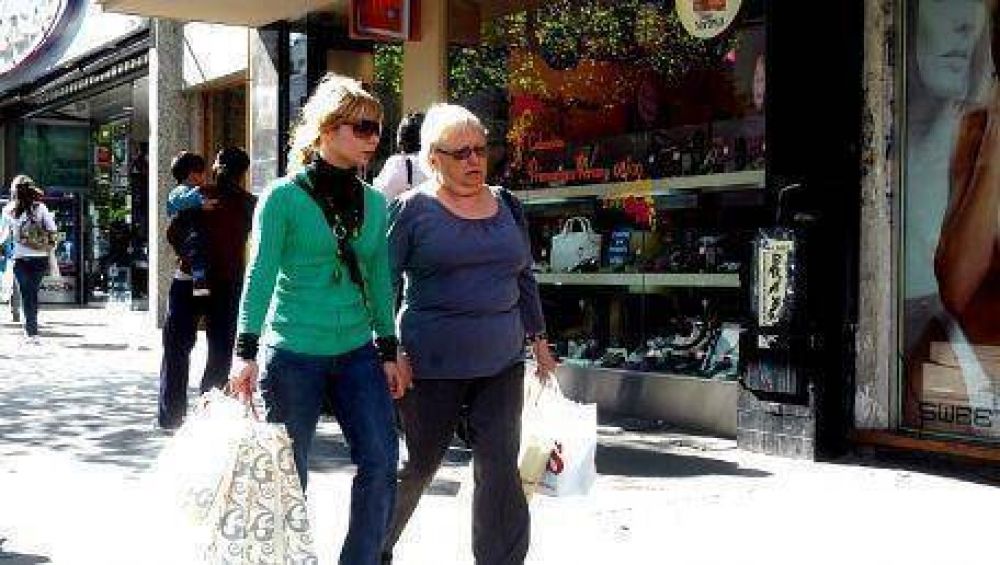 En La Plata, el 82% de los comercios no acepta tarjeta