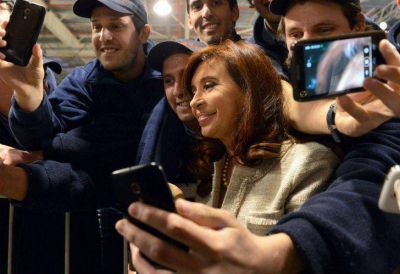 Cristina se ir� a Venezuela y dejar� a Boudou a cargo antes del default