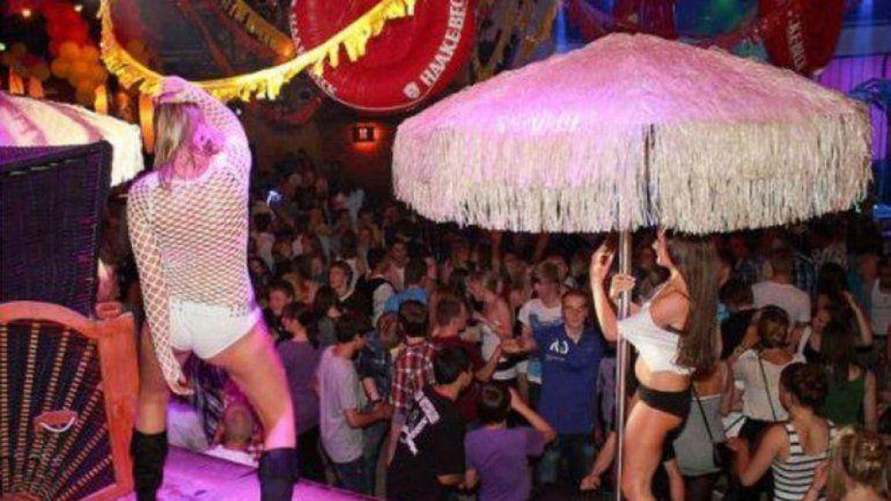 Clausuran un boliche en Espa�a por pr�cticas sexuales colectivas