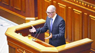 Crisis pol�tica en Ucrania por la renuncia del premier