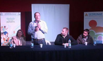  Molina y Vivona junto a Preventores Comunitarios en el partido de Tigre
