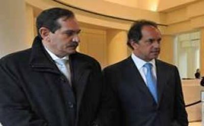 Scioli elogi� a Alperovich en su visita a Tucum�n