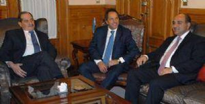 Scioli sugiri� que apoyar�a una eventual candidatura de Manzur