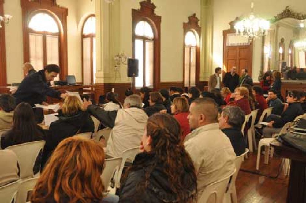 Capacitaci�n sobre programa Fuerza Solidaria 