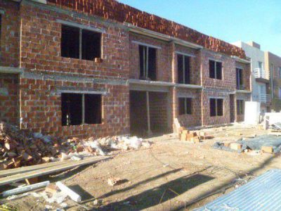 Un obrero cay� de un edificio en construcci�n