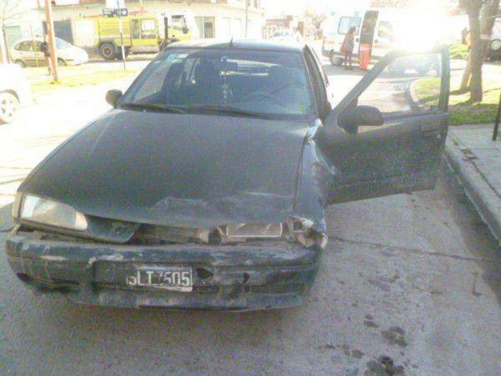 Choque y vuelco y sin heridos