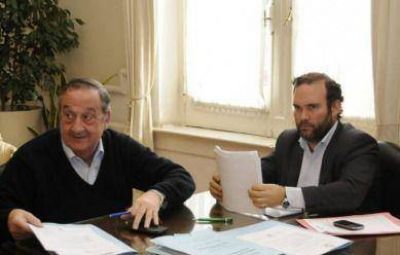 Se inici� la licitaci�n para el boleto electr�nico y el estacionamiento medido