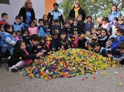 Solidaridad que se aprende en el jard�n de infantes
