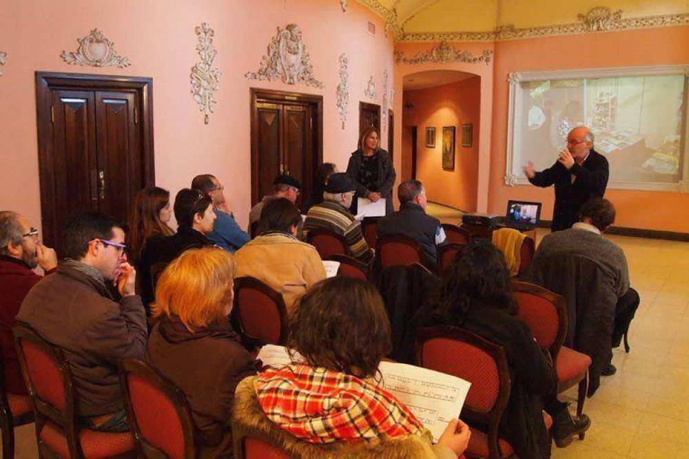 La II edici�n de la Feria del Libro en Paran� se har� en octubre