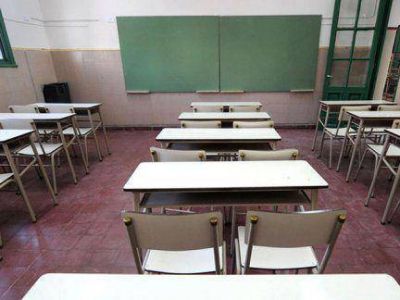 Reanudaci�n del ciclo lectivo: docentes de Agmer y AMET no estar�n en las aulas lunes y martes 