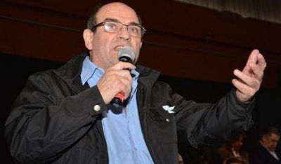 Tumini cruz� a Lousteau por 