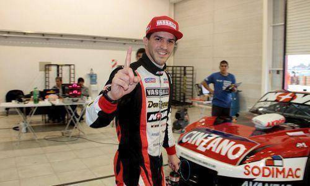 Rossi, de punta a punta