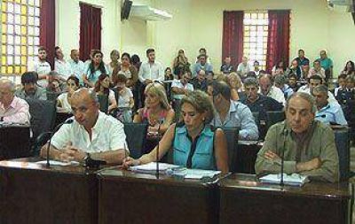 Siguen los cruces dentro del Frente Renovador
