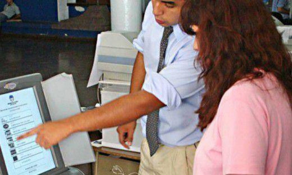 Opiniones divididas entre los candidatos por el voto electr�nico en Marcos Ju�rez
