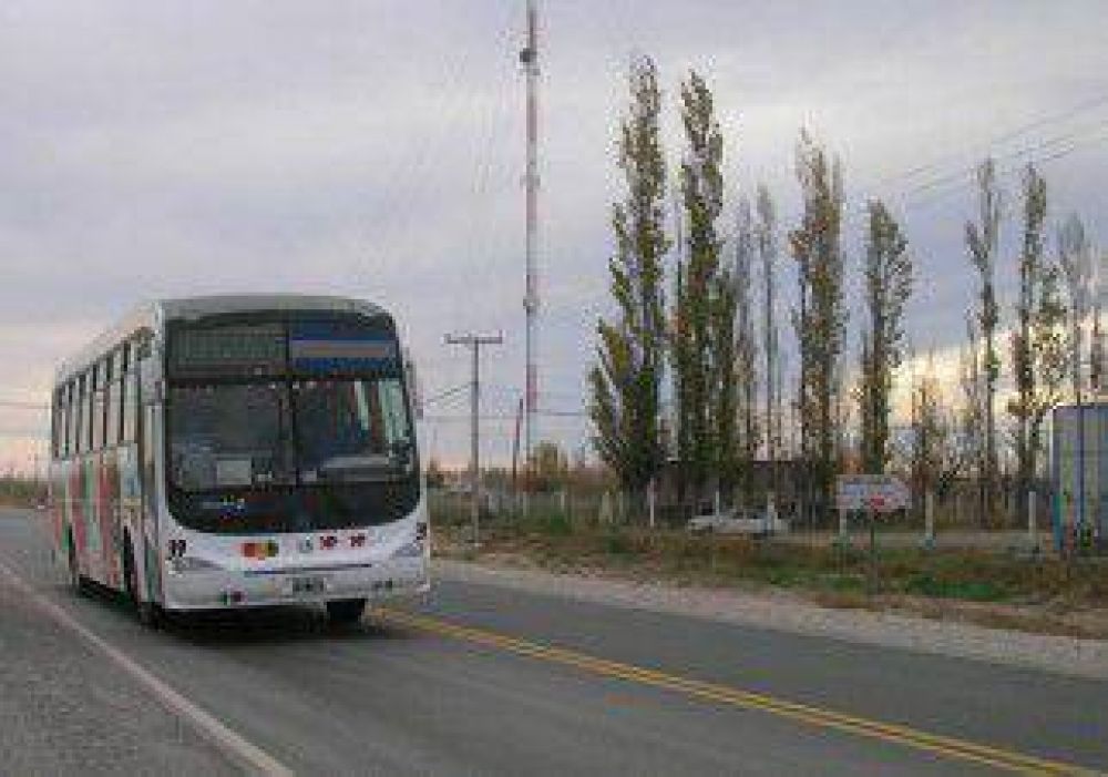 Siete tarjetas para viajar en colectivo por el valle 