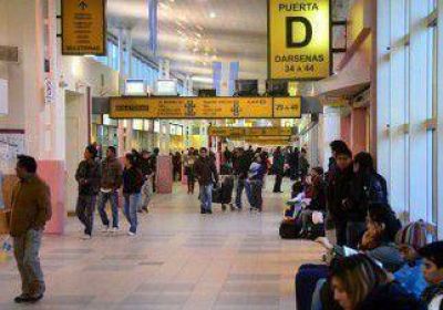 Eval�an municipalizar la terminal de �mnibus 