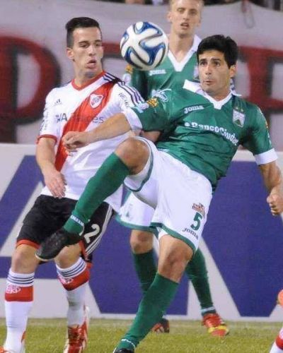 River en su paso por Salta le gan� por penales a Ferro