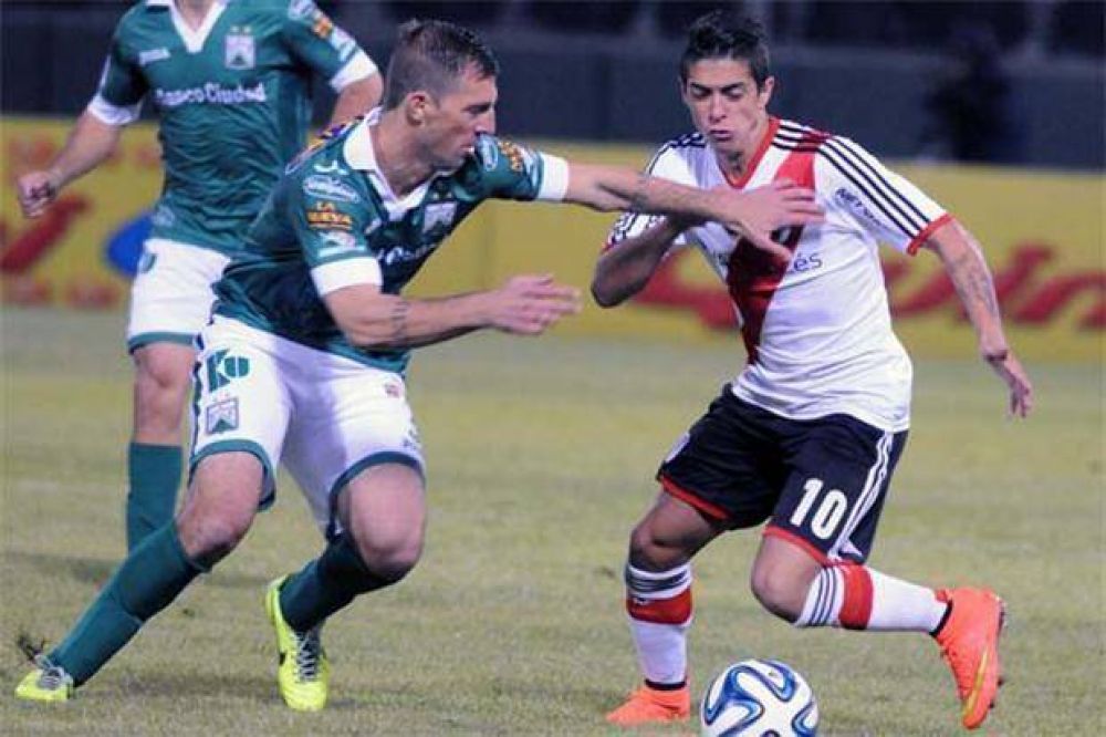 En los penales, River pudo superar a Ferro en el debut de Marcelo Gallardo