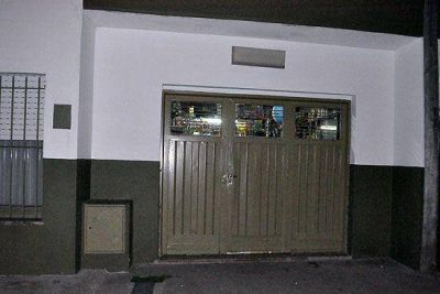 Golpean a dos adultos mayores en violento asalto
