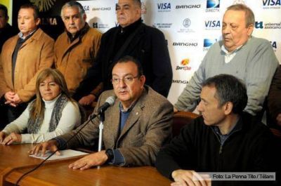 El presidente Zanni neg� su renuncia y seguir� al frente de la CABB